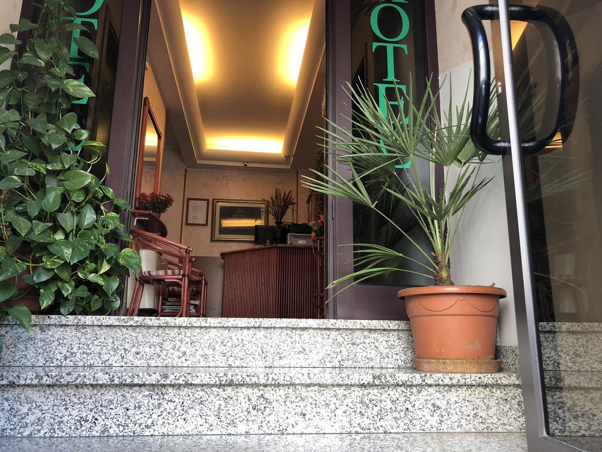 La Caravella 2* Milano